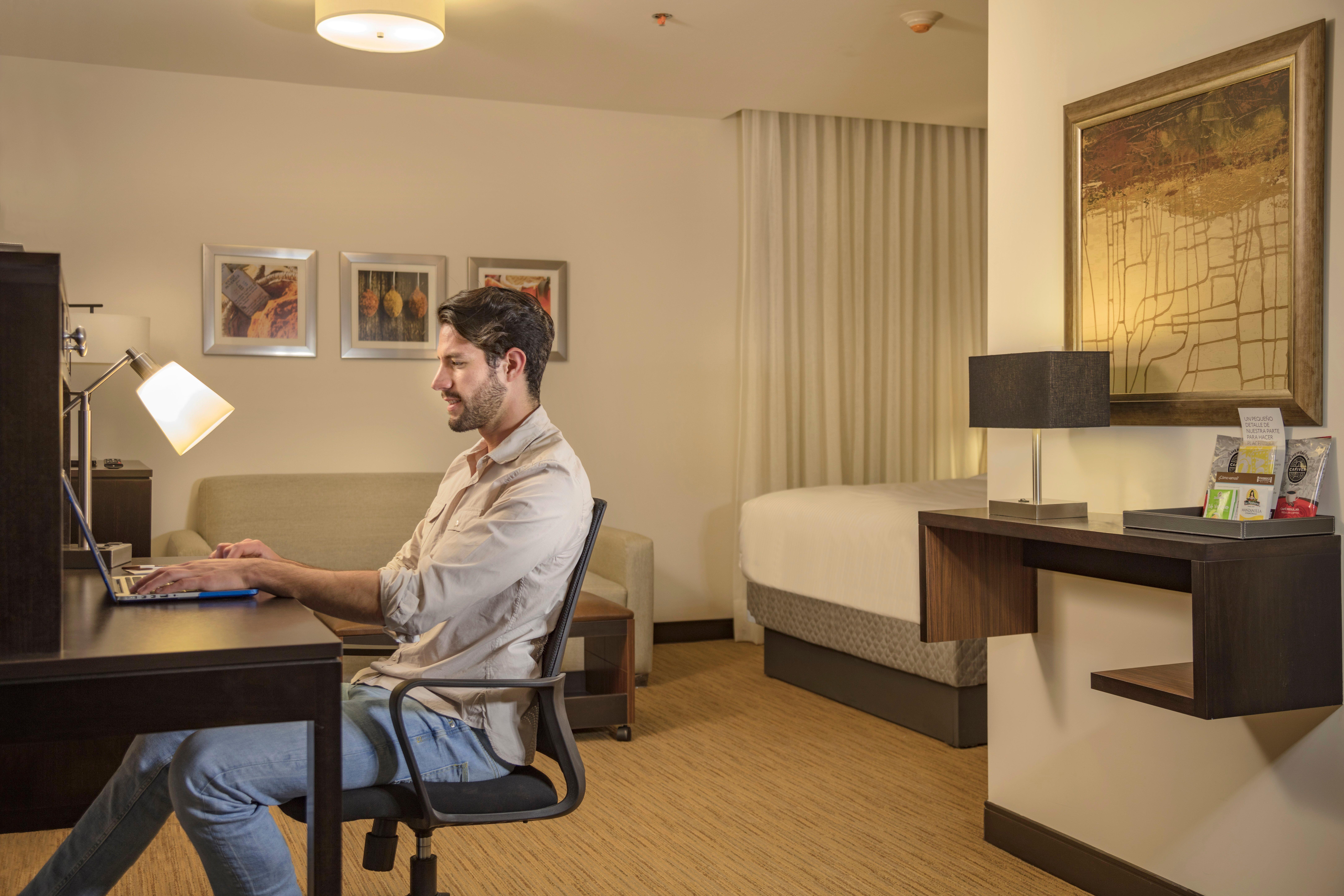 Staybridge Suites - Saltillo By Ihg Exteriér fotografie