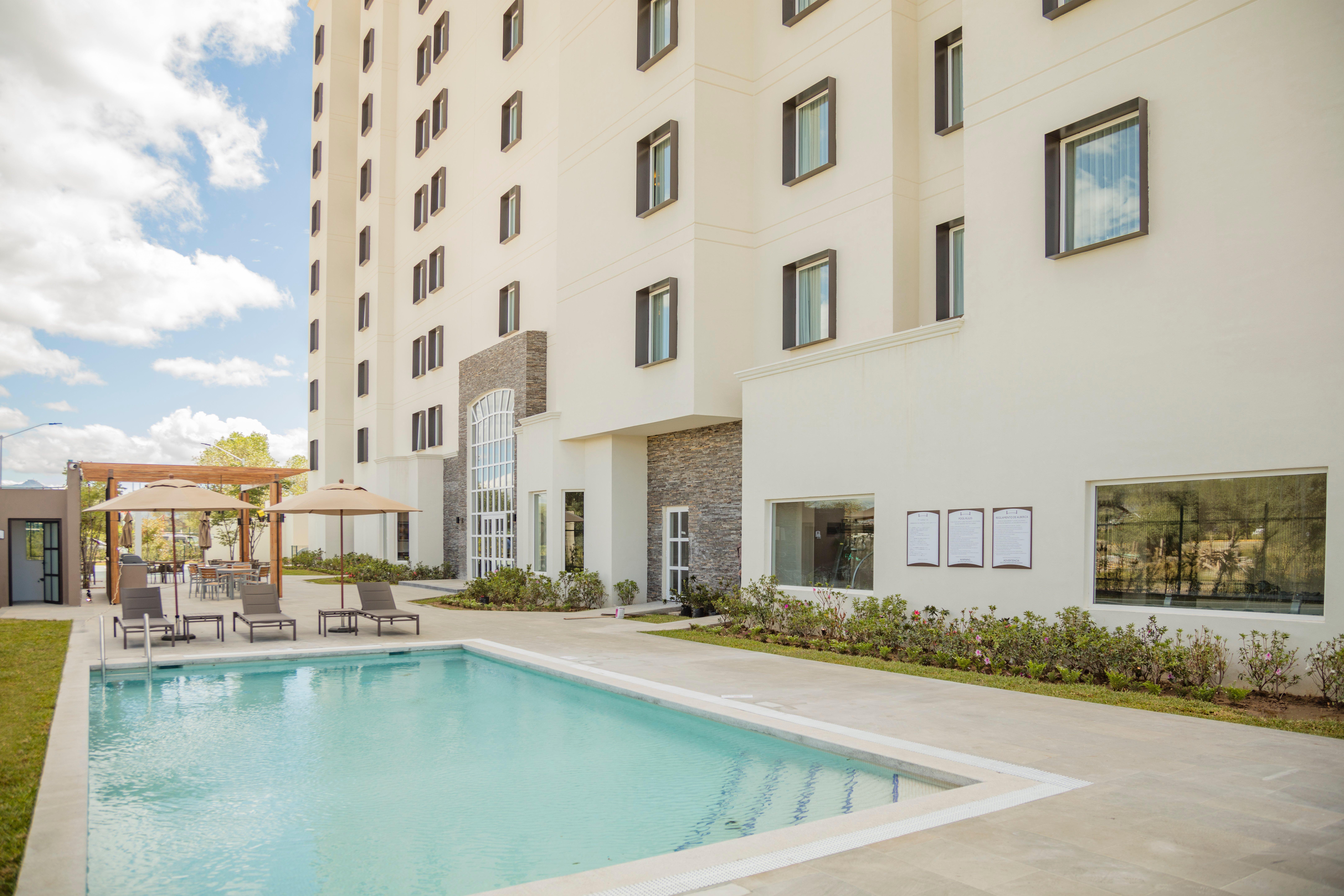 Staybridge Suites - Saltillo By Ihg Exteriér fotografie
