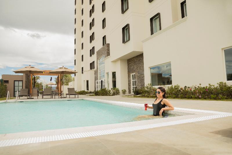 Staybridge Suites - Saltillo By Ihg Exteriér fotografie